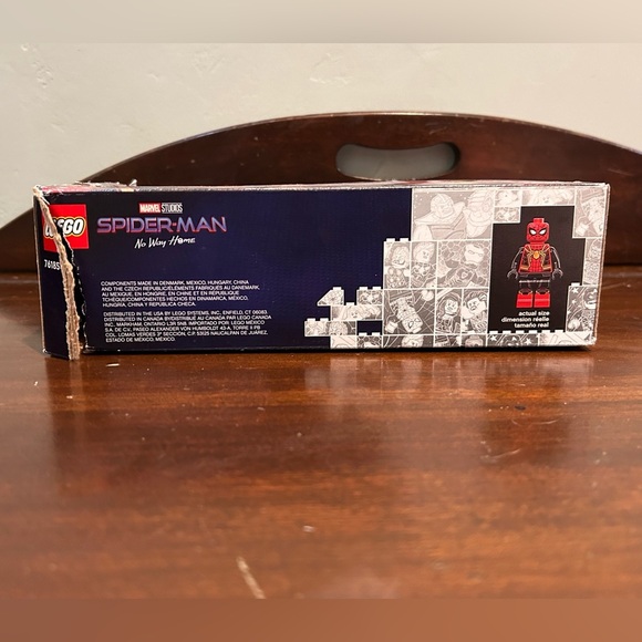 Lego Marvel Spider-Man at the Sanctum Workshop (76185) Includes Box & Manual. - Picture 8 of 11